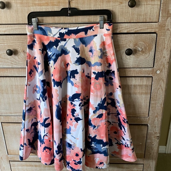 Lara Fashion Floral Print Skirt, Size L - Picture 6 of 10